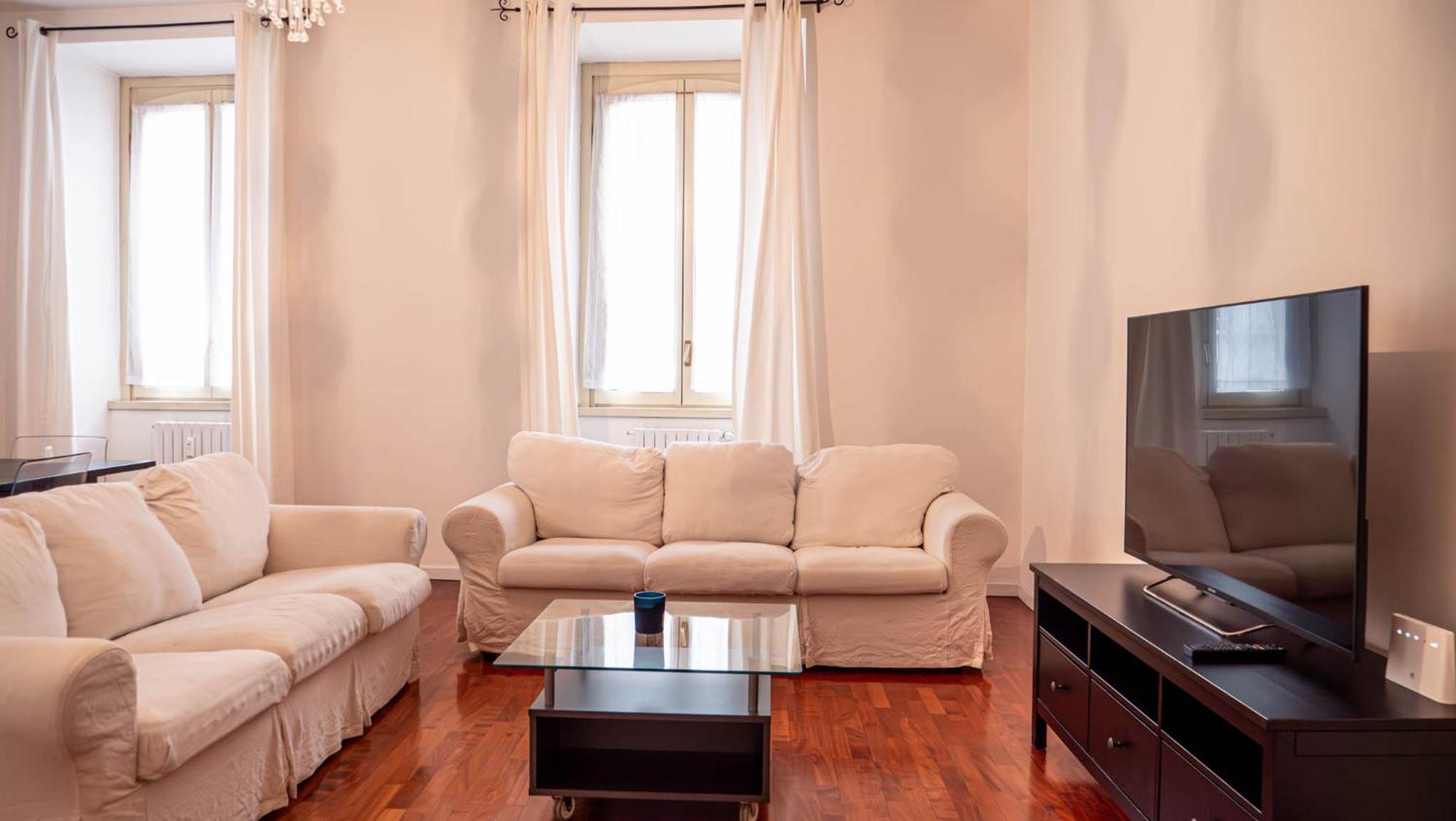 Appartamento Superhouse Piazza Duomo Area มิลาน ภายนอก รูปภาพ